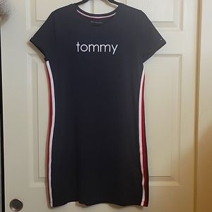 Tommy Hilfiger navy logo t-shirt dress - size medium